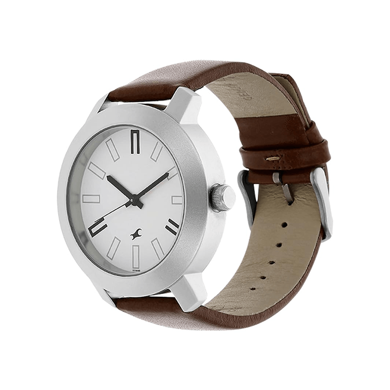 Fastrack Casual 3120SL01 Analog Leather Strap Men’s Watch
