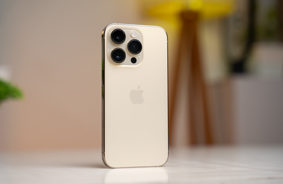 iPhone 14 Pro design