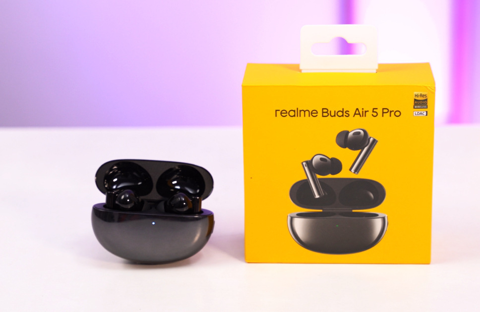 realme Buds Air 5 Pro True Wireless Earphone 50dB Active Noise Cancelling  LDAC Bluetooth 5.3 Wireless Headphone - (Black) 